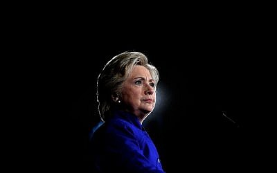 US Democratic presidential nominee Hillary Clinton speaks during a campaign rally in Tempe, Arizona, November 2, 2016.  (AFP/Jewel Samad)
