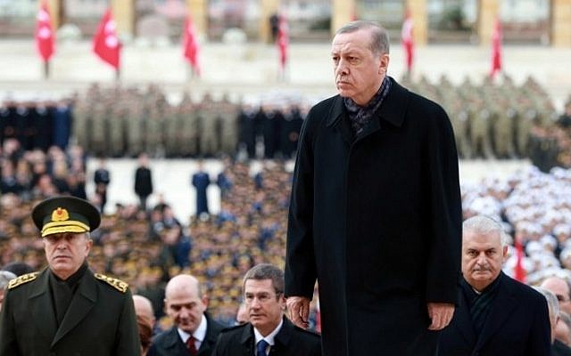 Turkish President Recep Tayyip Erdogan, center, visits Anitkabir, the mausoleum of founder of the Republic of Turkey Mustafa Kemal Ataturk, , during a ceremony marking the 78th anniversary of his death in Ankara, on November 10, 2016. (AFP / ADEM ALTAN) Turkish President Recep Tayyip Erdogan, center, visits Anitkabir, the mausoleum of founder of the Republic of Turkey Mustafa Kemal Ataturk, , during a ceremony marking the 78th anniversary of his death in Ankara, on November 10, 2016. (AFP / ADEM ALTAN)