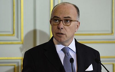 French Interior minister Bernard Cazeneuve gives a press conference on November 21, 2016 in Paris. (AFP PHOTO / BERTRAND GUAY)