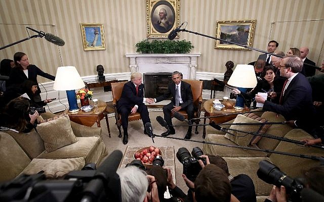 US President Barack Obama (R) shakes hands with President-elect Donald Trump (L) following a meeting in the Oval Office November 10, 2016 ( Win McNamee/Getty Images/AFP) US President Barack Obama (R) shakes hands with President-elect Donald Trump (L) following a meeting in the Oval Office November 10, 2016 ( Win McNamee/Getty Images/AFP)