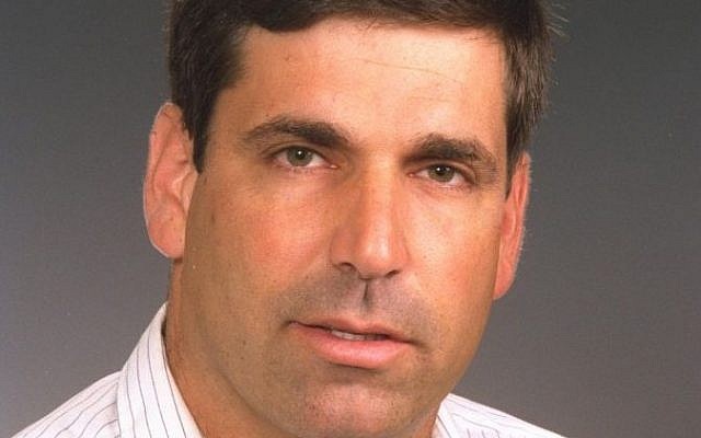 Former energy minister and Tzomet/Yiud Knesset member Gonen Segev, who was convicted in 2005 of drug smuggling, forgery and fraud. (Saar Yaakov/GPO) Former energy minister and Tzomet/Yiud Knesset member Gonen Segev, who was convicted in 2005 of drug smuggling, forgery and fraud. (Saar Yaakov/GPO)