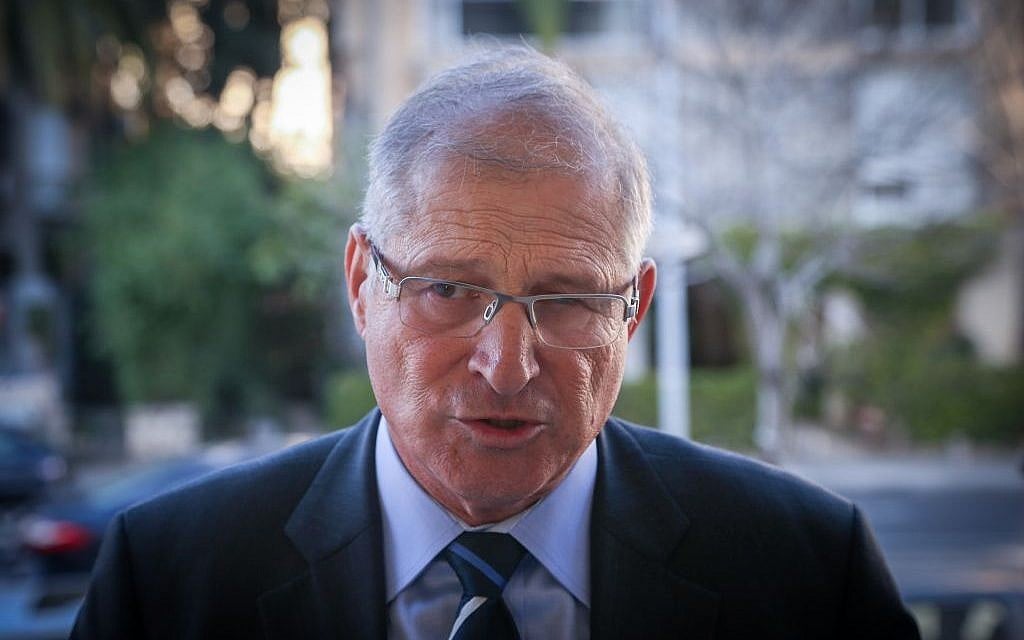 David Shimron, Prime Minister Benjamin Netanyahu's personal lawyer, at a Likud press conference in Tel Aviv, February 1, 2015. (Flash90)