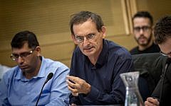 Joint (Arab) List MK Dov Khenin attends a Knesset committee meeting, November 02, 2016. (Miriam Alster/FLASH90)