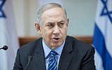 Prime Minister Benjamin Netanyahu leads the weekly cabinet meeting at the Prime Minister's Office in Jerusalem, November 6, 2016. (Emil Salman/POOL)