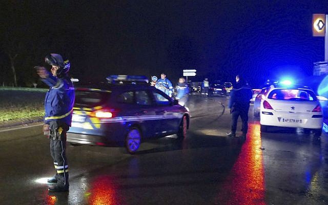 French Gendarmes patrol cars near the village of Montferrier-sur-Lez, southern France, Friday, Nov. 25, 2016. (AP Photo) French Gendarmes patrol cars near the village of Montferrier-sur-Lez, southern France, Friday, Nov. 25, 2016. (AP Photo)