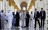 Britain's Prince Charles visits the Sheikh Zayed Grand Mosque in Abu Dhabi, United Arab Emirates, Sunday, Nov. 6, 2016. (AP/Kamran Jebreili)