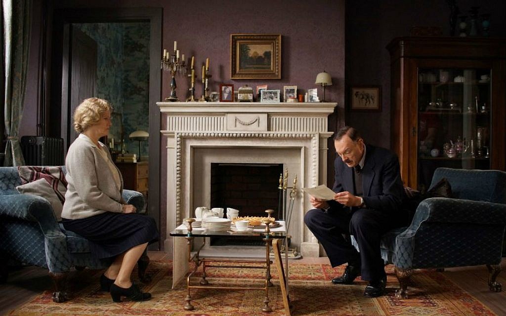 Barbara Sukowa as Friderike Zweig and Josef Hader as Stefan Zweig in 'Stefan Zweig' (Dor Film) Barbara Sukowa as Friderike Zweig and Josef Hader as Stefan Zweig in 'Stefan Zweig' (Dor Film)