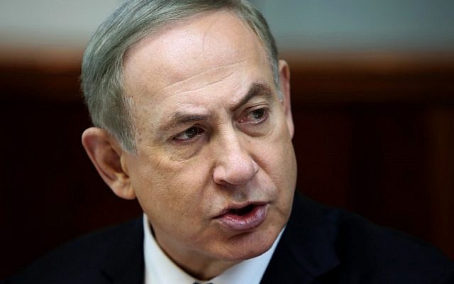 Prime Minister Benjamin Netanyahu opens the weekly cabinet meeting at his Jerusalem office on December 4, 2016 (AFP PHOTO / GALI TIBBON) Prime Minister Benjamin Netanyahu opens the weekly cabinet meeting at his Jerusalem office on December 4, 2016 (AFP PHOTO / GALI TIBBON)
