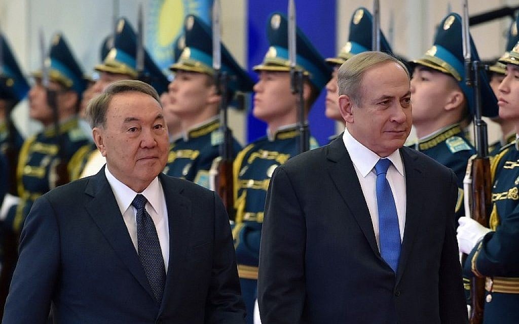 Kazakh President Nursultan Nazarbayev (L) and Prime Minister Benjamin Netanyahu (R) inspect an honor guard during their meeting in Astana on December 14, 2016. (AFP PHOTO/ILYAS OMAROV) Kazakh President Nursultan Nazarbayev (L) and Prime Minister Benjamin Netanyahu (R) inspect an honor guard during their meeting in Astana on December 14, 2016. (AFP PHOTO/ILYAS OMAROV)
