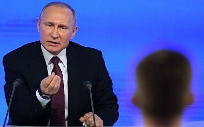 Russian President Vladimir Putin speaks during his annual press conference in Moscow on December 23, 2016.(AFP Photo/Natalia Kolesnikova) Russian President Vladimir Putin speaks during his annual press conference in Moscow on December 23, 2016.(AFP Photo/Natalia Kolesnikova)
