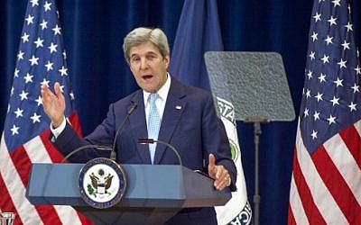 US Secretary of State John Kerry lays out his vision for peace between Israel and the Palestinians December 28, 2016, in the Dean Acheson Auditorium at the Department of State in Washington, DC.
(AFP PHOTO / PAUL J. RICHARDS)