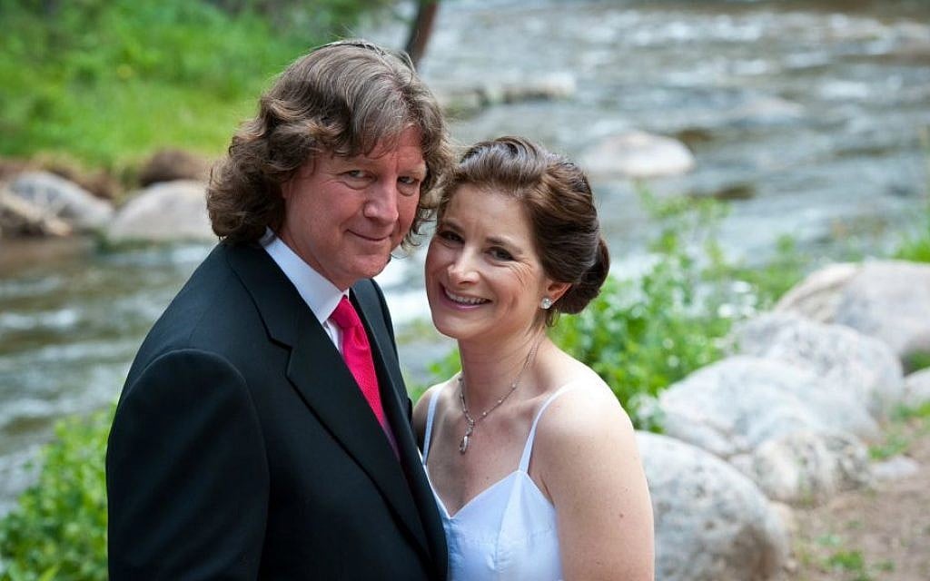 Bob Hale, left, and Maxine Morris, the couple who built the 'House of Love.' (Nancy Cole)