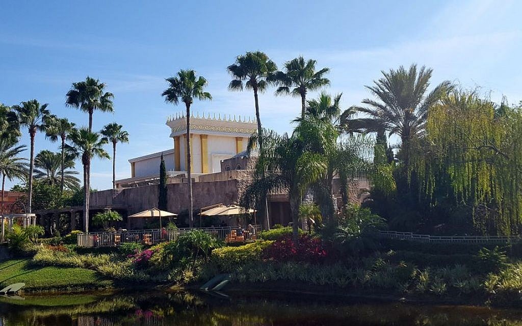 Holy Land Experience in Orlando, Florida, a Bible-themed Christian tourist attraction on December 8, 2016. King Solomon's Temple hovers above the theme park. (Matt Lebovic/The Times of Israel)