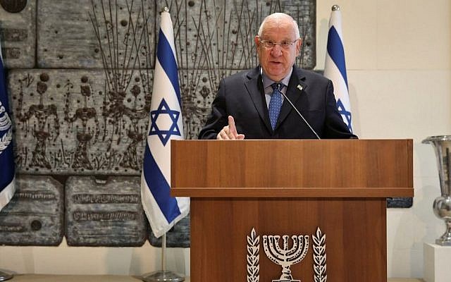 President Reuven Rivlin speaks during a Sephardic Rabbis Union Conference held at the President's residence in Jerusalem, on December 6, 2016. (Yaakov Cohen/Flash90)