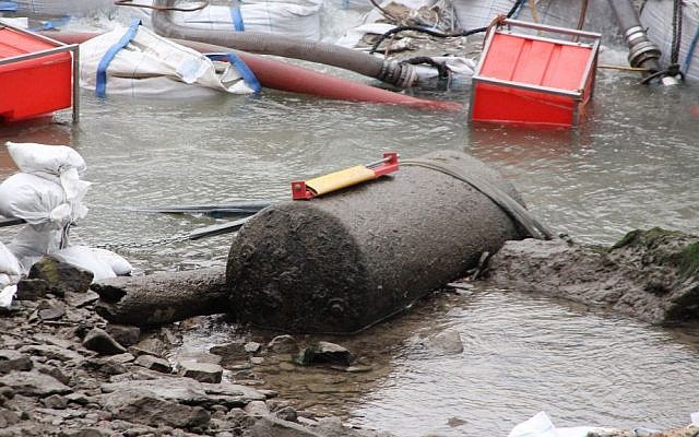 World War II era bomb found in Koblenz, Germany, in 2011. (CC BY-SA, Holger Weinandt, Wikimedia Commons) World War II era bomb found in Koblenz, Germany, in 2011. (CC BY-SA, Holger Weinandt, Wikimedia Commons)