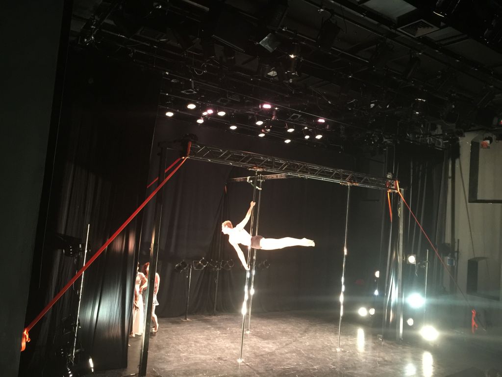 One of the two male pole dancers in Pole Dance Jerusalem, Israel's first pole dancing show (Jessica Steinberg/Times of Israel) One of the two male pole dancers in Pole Dance Jerusalem, Israel's first pole dancing show (Jessica Steinberg/Times of Israel)