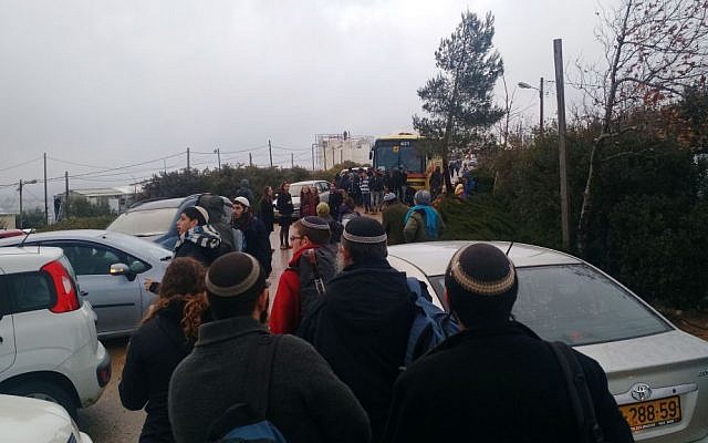 Protesters leaving Amona on December 18, 2016. (Judah Ari Gross/Times of Israel) Protesters leaving Amona on December 18, 2016. (Judah Ari Gross/Times of Israel)