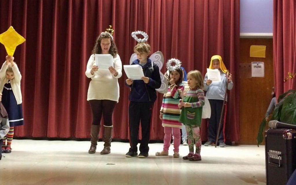A holiday pageant recently put on by the New York metropolitan area Interfaith Community. (Nathaniel Johnston) A holiday pageant recently put on by the New York metropolitan area Interfaith Community. (Nathaniel Johnston)
