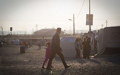 Refugees at an IDP camp in Dohuk, Iraq, August 2016 (IsraAID) 