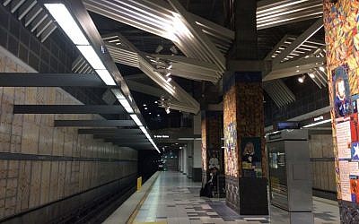 Illustrative photo of Universal City metro station in Los Angeles, California, January 2015. (CC BY-SA, Han Sang Yoon, Wikipedia)