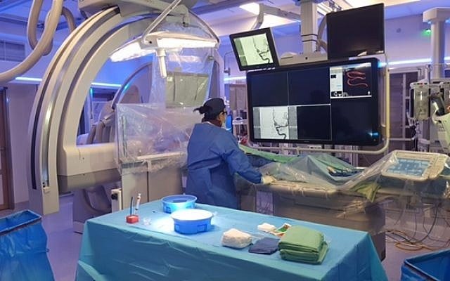 Doctors at the Soroka Medical Center in Israel performed brain surgery in a live Facebook broadcast. (Courtesy of Soroka Spokesperson’s Office) Doctors at the Soroka Medical Center in Israel performed brain surgery in a live Facebook broadcast. (Courtesy of Soroka Spokesperson’s Office)