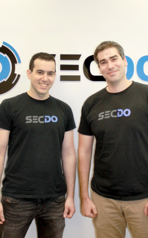 CTO Gil Barak, left, and CEO Shai Morag, right. (courtesy)
