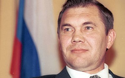 Late Russian general Alexander Lebed in October 1996. (Wikimedia Commons, Mikhail Evstafiev, CC BY-SA 2.5)