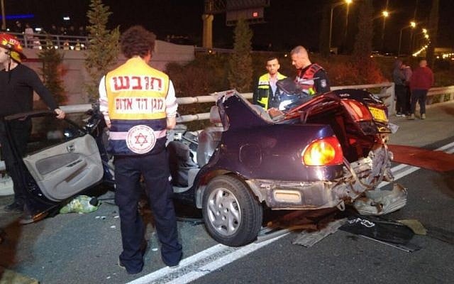 Scene of the crash on Route 431 on Sunday, December 4, 2016. (Magen David Adom Spokesperson) Scene of the crash on Route 431 on Sunday, December 4, 2016. (Magen David Adom Spokesperson)