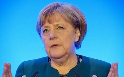 German Chancellor Angela Merkel speaks during a press conference following a meeting of leaders of her Christian Democratic Union (CDU) on January 14, 2017 in Perl, western Germany. (AFP Photo/dpa/ Oliver Dietze)