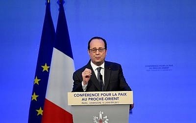 French President Francois Hollande delivers a speech at the Mideast peace conference in Paris on January 15, 2017. (AFP PHOTO / POOL / bertrand GUAY) French President Francois Hollande delivers a speech at the Mideast peace conference in Paris on January 15, 2017. (AFP PHOTO / POOL / bertrand GUAY)