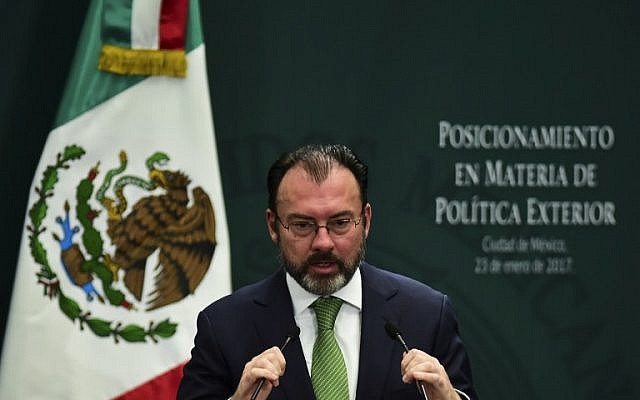 Mexican Foreign Minister Luis Videgaray gives a foreign policy speech after US President Donald Trump vowed to start renegotiating North American trade ties, in Mexico City on January 23, 2017. (AFP PHOTO / RONALDO SCHEMIDT) Mexican Foreign Minister Luis Videgaray gives a foreign policy speech after US President Donald Trump vowed to start renegotiating North American trade ties, in Mexico City on January 23, 2017. (AFP PHOTO / RONALDO SCHEMIDT)