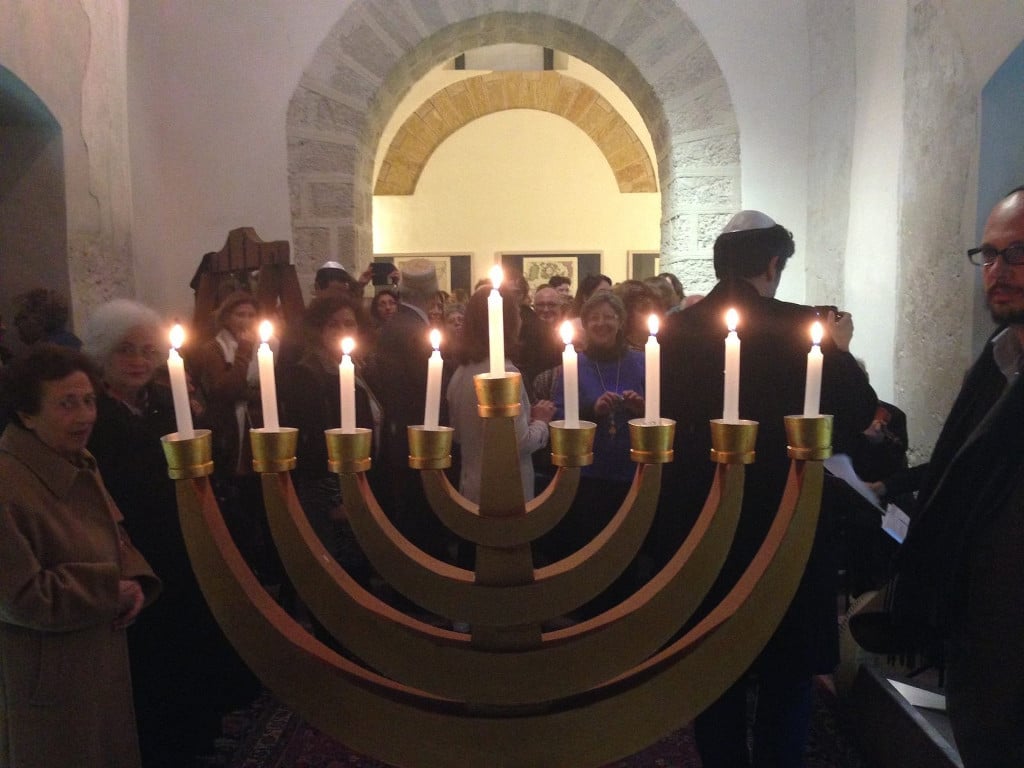 Public menorah lighting at former Catholic Inquisition headquarters Palazzo Steri in 2015. (Courtesy) Public menorah lighting at former Catholic Inquisition headquarters Palazzo Steri in 2015. (Courtesy)
