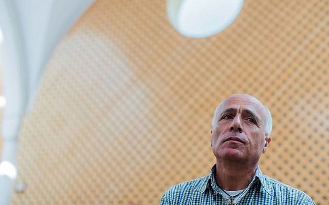 Israel nuclear program secrets leaker Mordechai Vanunu at a hearing in the Supreme Court in Jerusalem on October 26, 2015. (Yonatan Sindel/Flash90) Israel nuclear program secrets leaker Mordechai Vanunu at a hearing in the Supreme Court in Jerusalem on October 26, 2015. (Yonatan Sindel/Flash90)