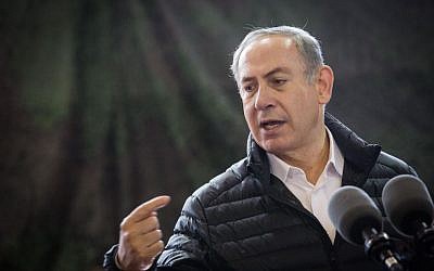 Prime Minister Benjamin Netanyahu speaks during a visit to the IDF West Bank Division, near the Israeli settlement of Beit El. January 10, 2017. (Hadas Parush/FLASH90) 