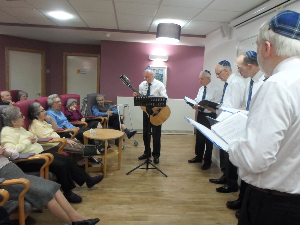 Glasgow Jewish singers take part in an annual Pesach concert wearing their Shalom Tartan ties. (Fiona Brodie) Glasgow Jewish singers take part in an annual Pesach concert wearing their Shalom Tartan ties. (Fiona Brodie)