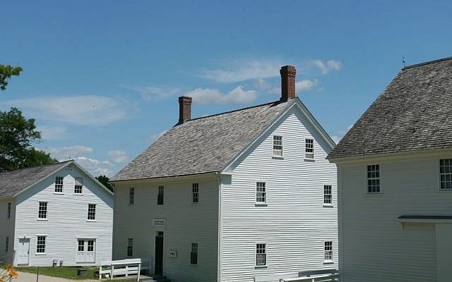 Sabbathday Lake Shaker Village, New Gloucester, Maine. (Wikipedia/Jamie Ribisi-Braley/CC BY-SA 3.0)