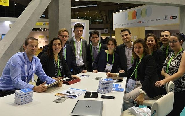The Insights.US team has developed a crowd-consulting tool (Courtesy)