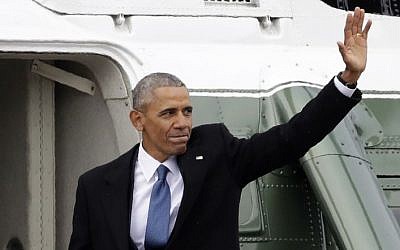 Former president Barack Obama waves as he boards a Marine helicopter on the East Front of the Capitol, Friday, Jan. 20, 2017, in Washington, after Donald Trump was inaugurated. (AP/Evan Vucci)