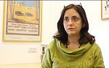 Times of Israel investigative reporter discusses binary options fraud, January 22, 2016. (Dennis Zinn)