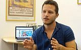 Dov Lieber speaks about Palestinian coverage of Donald Trump inauguration, January 22, 2017. (Dennis Zinn)