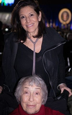 Jane Saks with mother Esther at Barack Obama's closing remarks in Chicago on Tuesday. (Ronit Bezalel/Times of Israel)