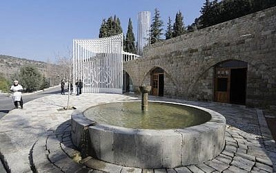 A picture taken on January 19, 2017 shows a fountain outside the Amir Shakib Arslan mosque designed by Lebanese architect Makram el-Kadi at the entrance of the Druze heartland village of Mukhtara in Lebanon's Chouf mountains. (AFP Photo/Joseph Eid)