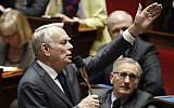 French Foreign Minister Jean-Marc Ayrault addresses a session of questions to the government at the National Assembly in Paris on February 1, 2017. (AFP Photo/Patrick Kovarik)