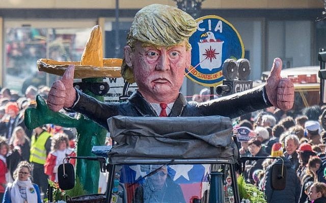 A float featuring US President Donald Trump is pictured as fools parade through the streets of Frankfurt am Main, western Germany, on Carnival Sunday, February 26, 2017. (AFP/dpa/Boris Roessler)