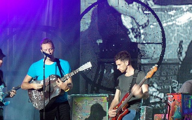 Coldplay performing in Toronto on Sept 21, 2011. (CC, BY-SA, Wikimedia)