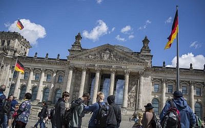 The Reichstag building in Berlin on May 15, 2016. (Hadas Parush/Flash90)
