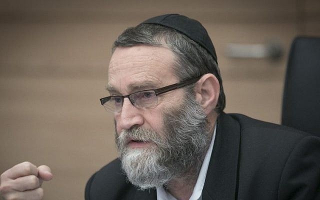Chairman of the Finance committee Moshe Gafni leads a Finance committee meeting at the Knesset, the Knesset in Jerusalem on December 06, 2016. (Yonatan Sindel/Flash90)