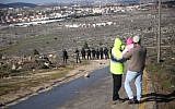 Israeli security forces gather ahead of the evacuation of the illegal outpost of Amona, on February 1, 2017. (Hadas Parush/Flash90)