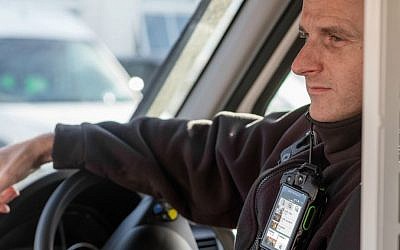 Emergency responder with Motorola Solutions' Si500 product (Courtesy)