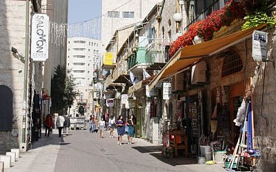 Yoel Solomon street in Jerusalem's Nahalat Shiva, one of the capital's oldest neighborhoods. (Shmuel Bar-Am)